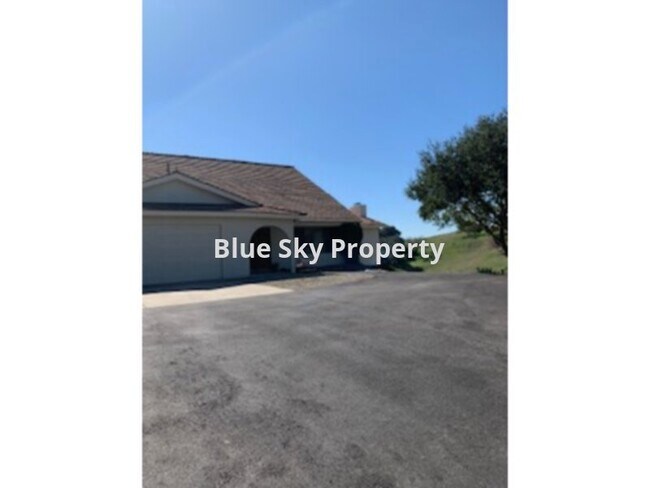 Foto del edificio - 3211 Long Valley Rd