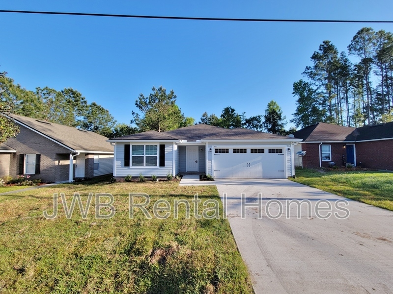 Foto principal - 8541 Cheryl Ann Ln