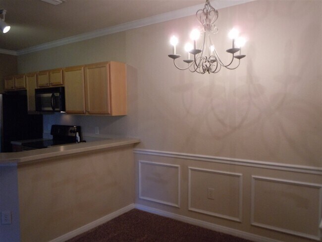 Foto del edificio - 120 Old Town Pkwy