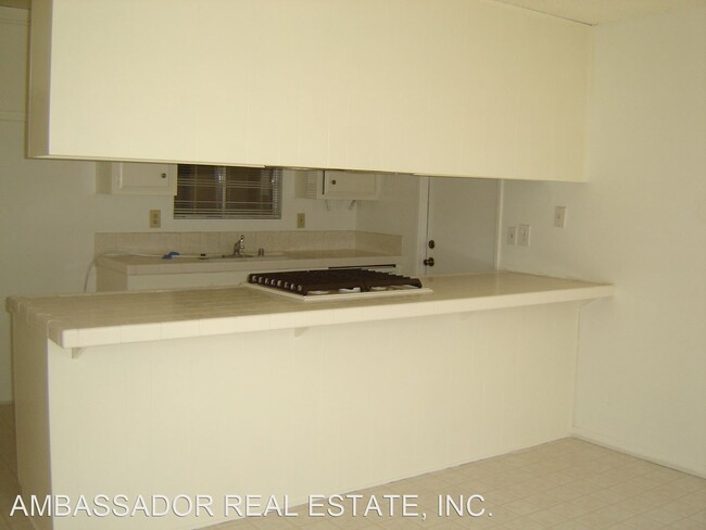 Building Photo - 4 br, 2 bath House - 4035 Mira Costa Street
