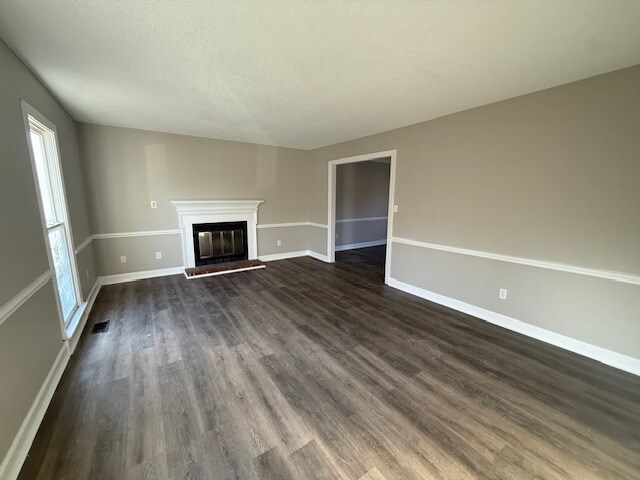 Foto del edificio - 4 Swiftcreek Ct