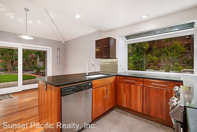 Building Photo - 3 br, 2 bath House - 10485 LA VITA COURT