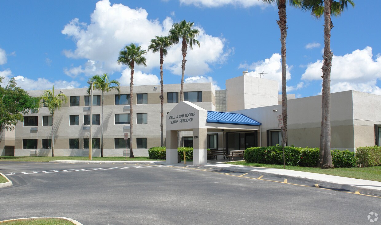 Foto del edificio - Federation Landings