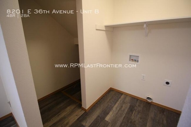 Building Photo - 4 bedroom in Anchorage AK 99504