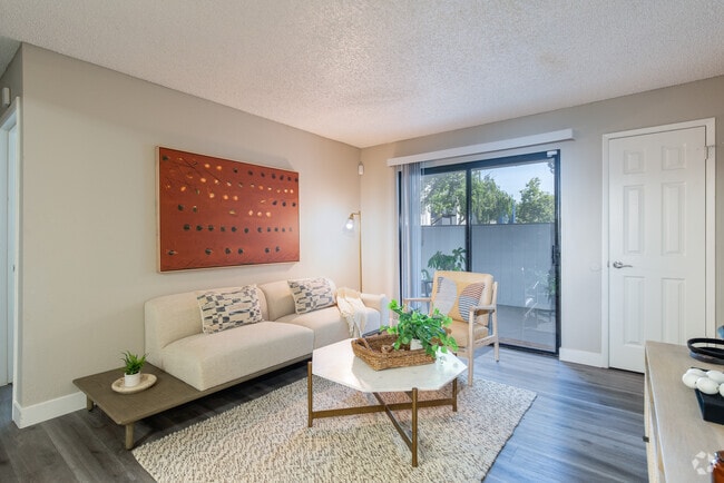 Interior Photo - The Austin
