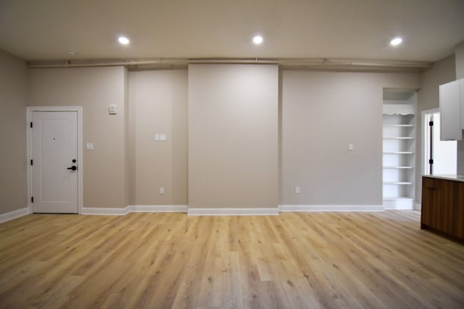 Photo - 1030 N 48th St Apartment