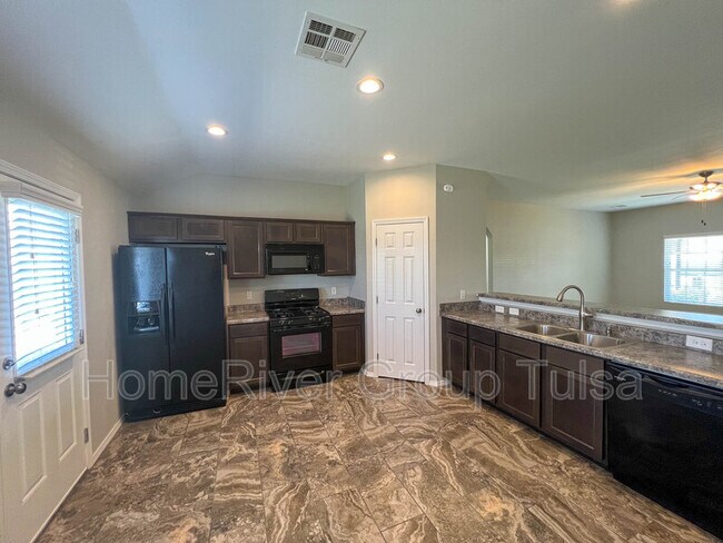 Foto del edificio - 25407 E 93rd Ct S