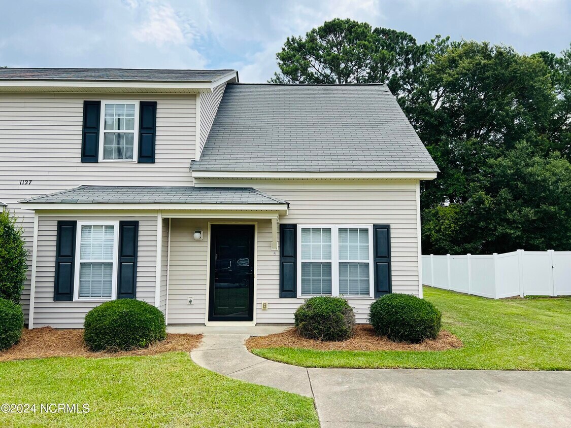 Primary Photo - 1127 Brownlea Dr