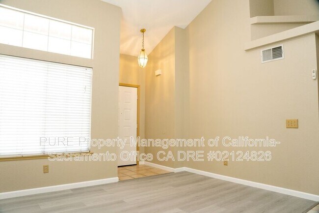 Foto del edificio - 7764 Earlston Ct