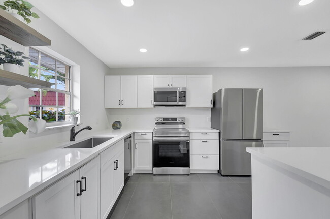 Foto del edificio - 868 Worcester Ln