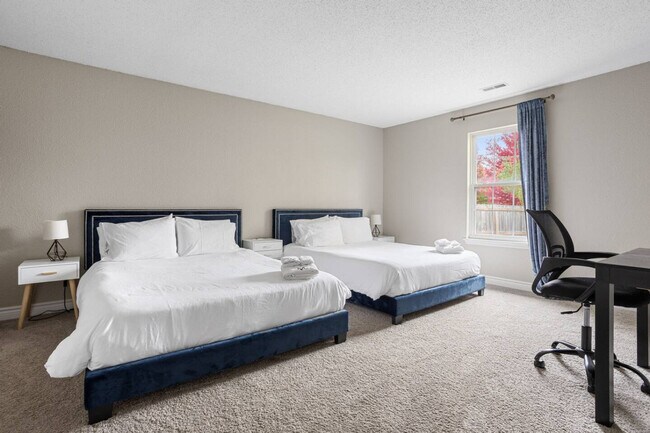 Foto del edificio - 9791 Stonewall Ln