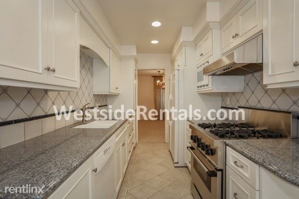 Building Photo - 828 16th St