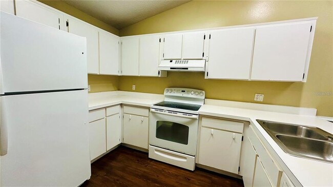 Building Photo - 11755 Cuxham Dr