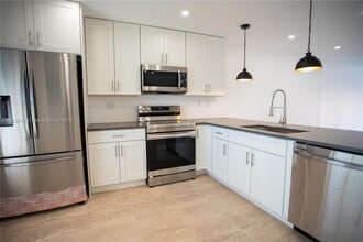 Building Photo - 2615 SW 74th Terrace