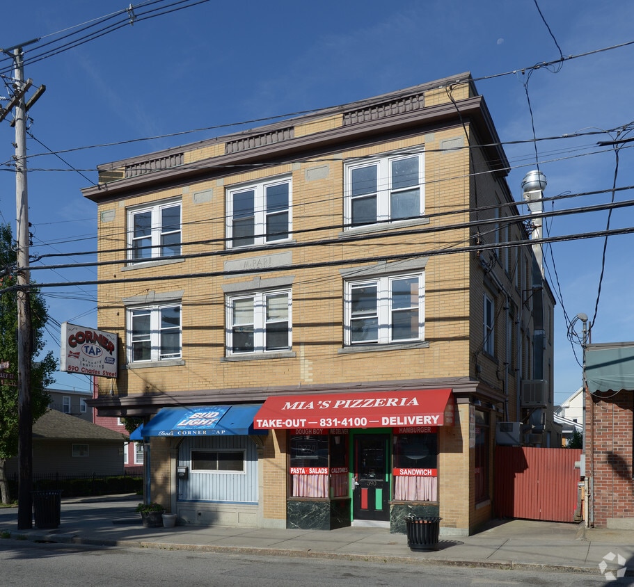 Building Photo - M Pari Building