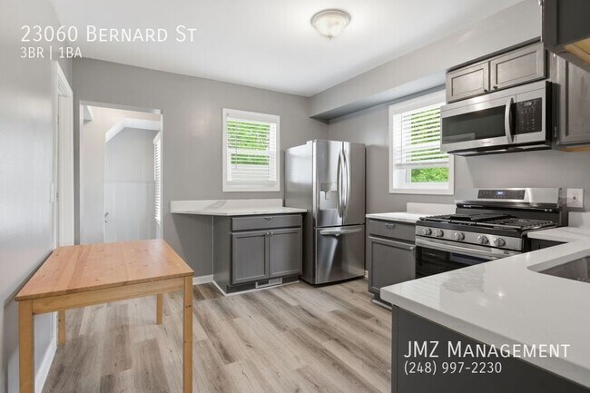 Foto del edificio - 23060 Bernard St