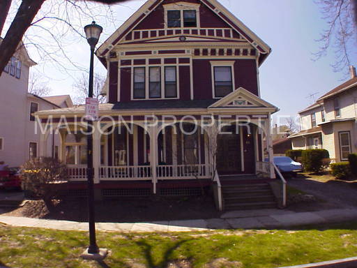 Primary Photo - 65 Marshall St