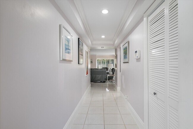 Foto del edificio - 13400 Polo Rd W