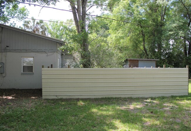 Building Photo - 6317 Delacy Rd