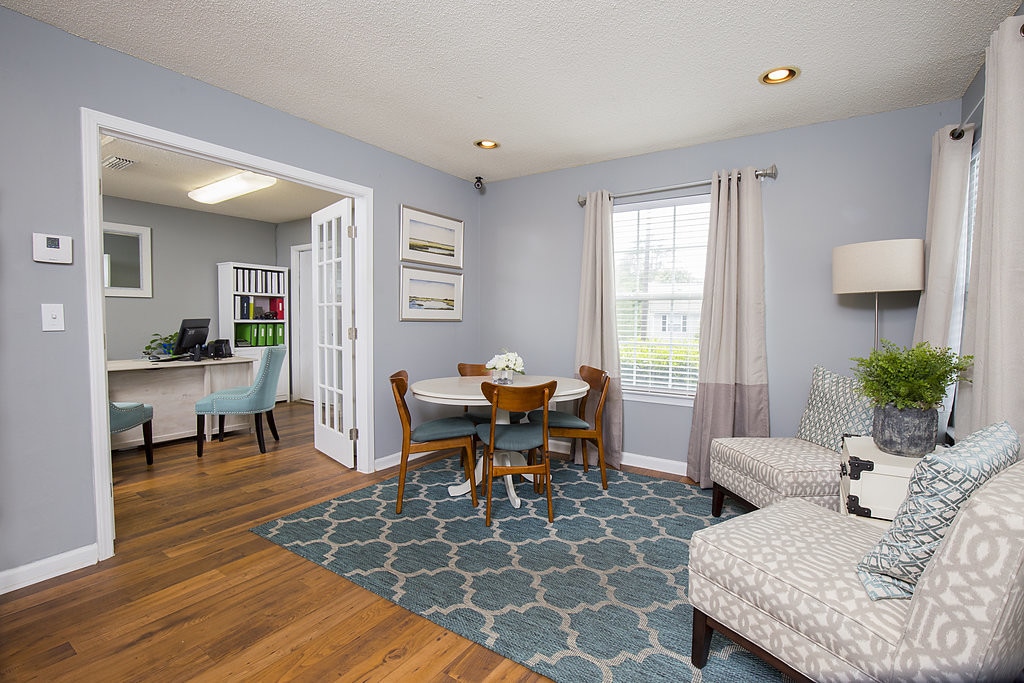 Gregory Lane Apartments Acworth, GA