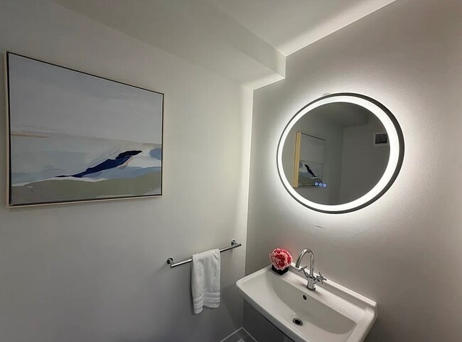 Photo - 1 Earhart St Apartment