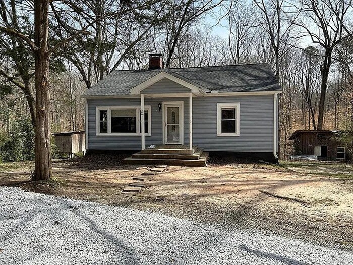 4 Bedroom 2 Bathroom - 4 Bedroom 2 Bathroom