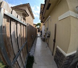 Building Photo - 13376 SW 268th Ter