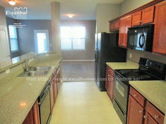 Building Photo - 2042 Bayrose Cir