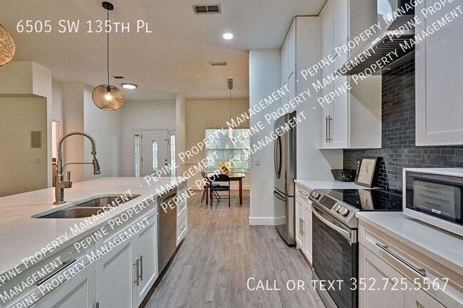 Foto del edificio - 6505 SW 135 Pl