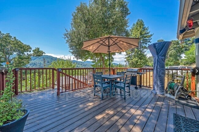 Foto del edificio - 20800 Locust Dr