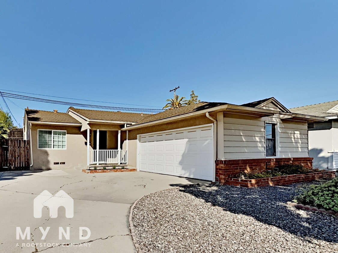 Foto principal - 5572 Waring Rd