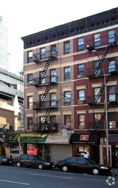 Primary Photo - 536 9th Ave