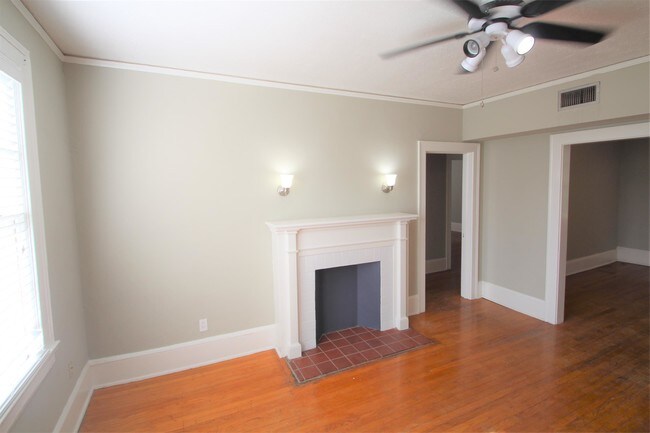 Foto del edificio - 2061 Forbes St