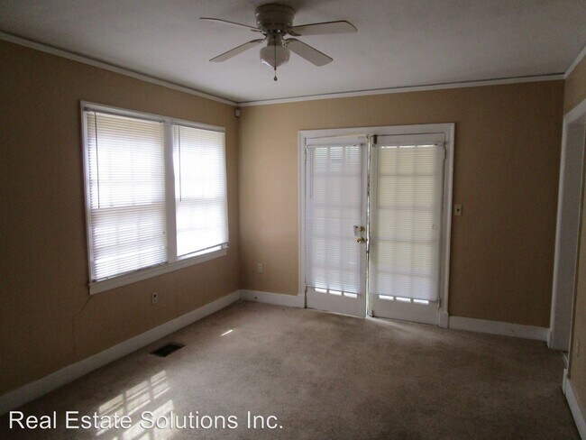 Foto del edificio - 3 br, 1 bath House - 132 S. Sunset Terrace