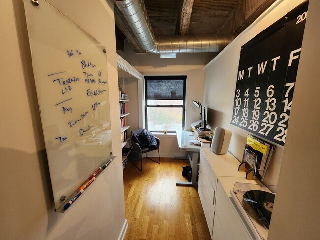 Foto del edificio - 3150 N Sheffield Ave