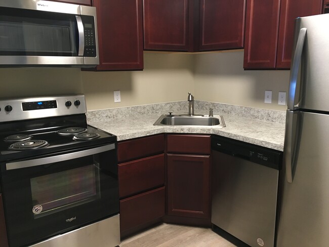 Building Photo - Baytree Apartment Homes