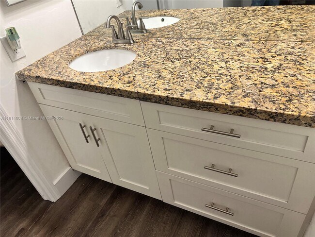 Building Photo - 19055 NW 62nd Ave