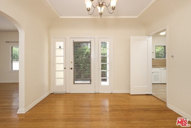 Foto del edificio - 6513 Commodore Sloat Dr