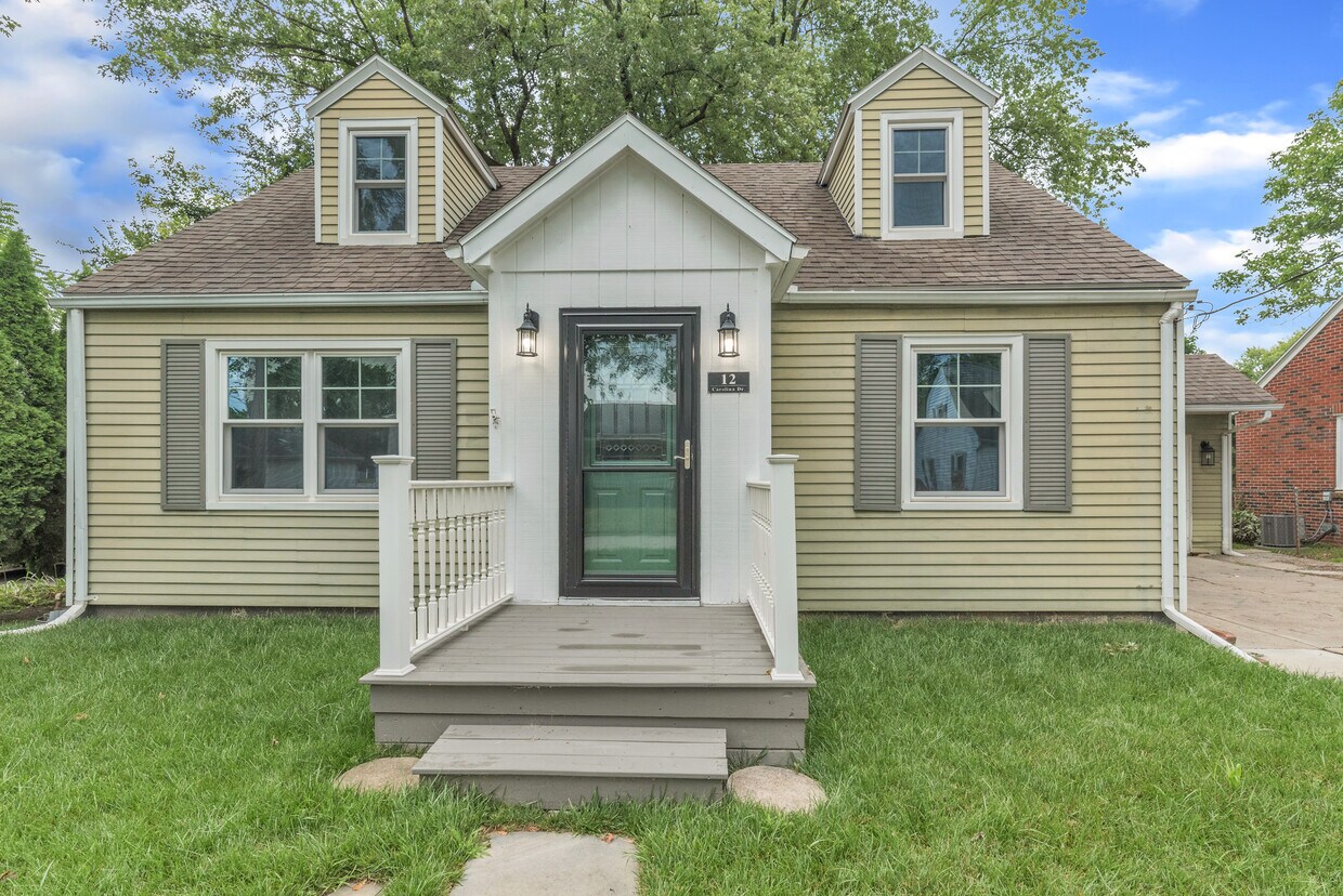 12 Carolina Dr, Perrysburg, OH 43551 House Rental in Perrysburg, OH