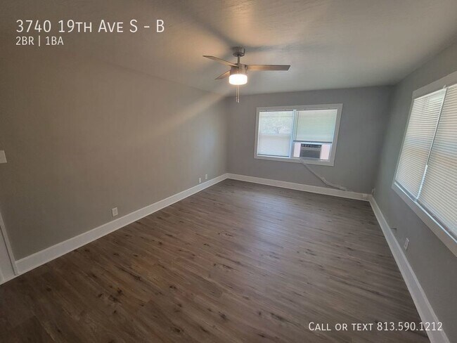 Building Photo - Renovated St. Pete Apartment