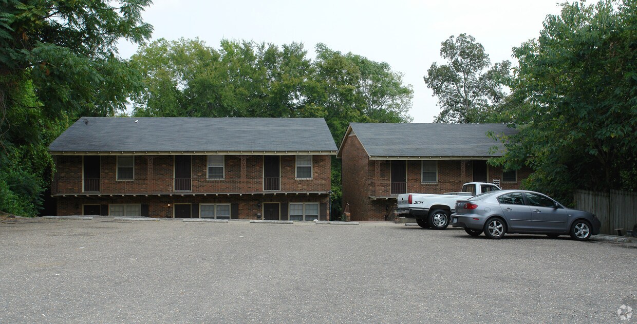 113 Bradford Ave, Fayetteville, NC 28301 Apartments in Fayetteville, NC