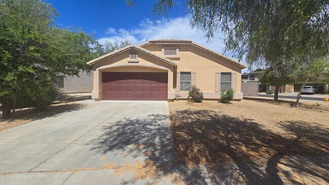 Foto del edificio - Great price for this Goodyear neighborhood!