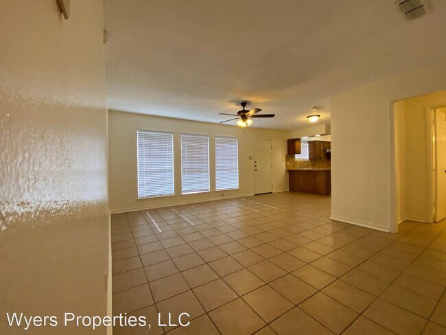 Building Photo - 2114 Shady Trail