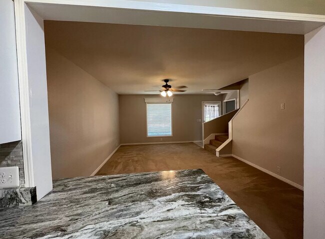 Building Photo - 6020 Oxbow Trl