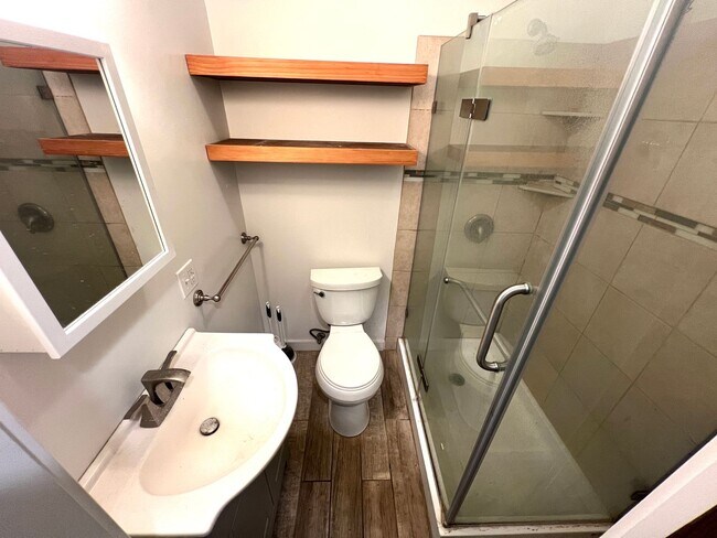 Foto del edificio - 318 Miller St