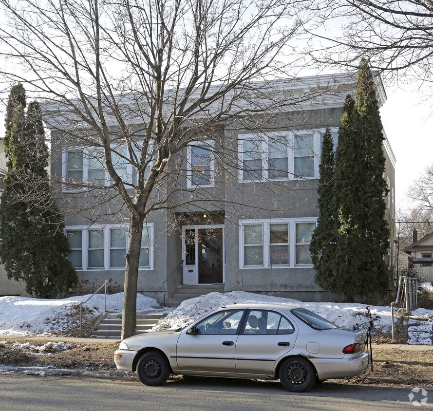 Foto del edificio - 1646 Selby Ave
