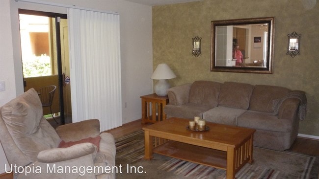 Building Photo - 10611 Dabney Dr