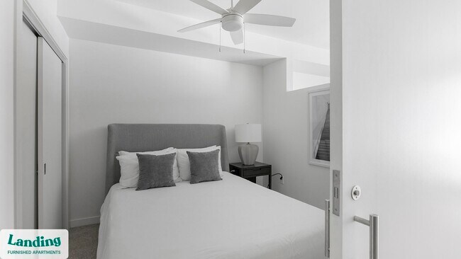 Foto del edificio - 707 S Farmer Ave