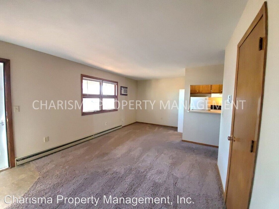 1209 E Hemlock Blvd, Brandon, SD 57005 Room for Rent in Brandon, SD