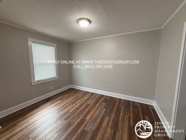 Foto del edificio - 594 Dantzler Street